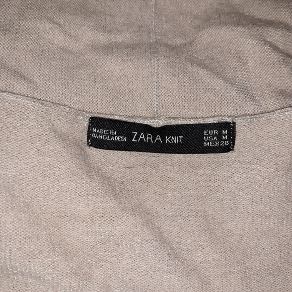 Zara knit cardigan size medium A-7 5/$25 - Picture 3 of 3